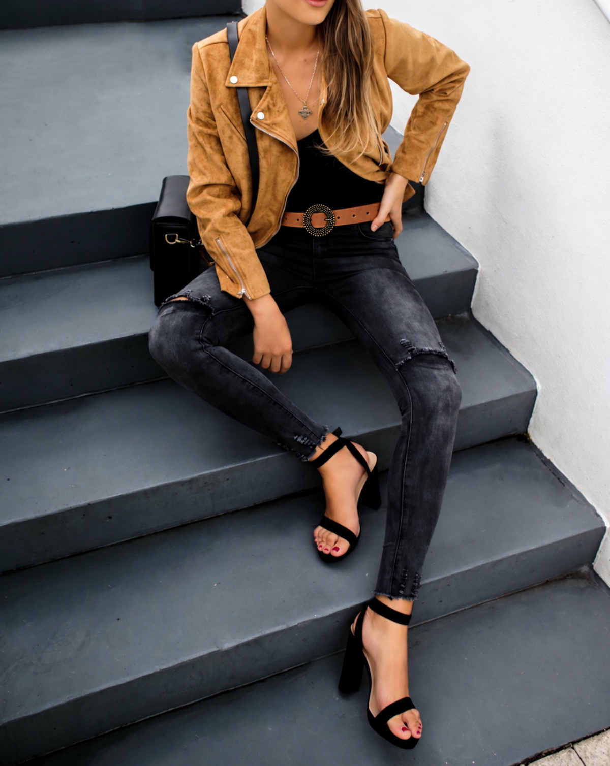 Golden Leather Belt - Cognac