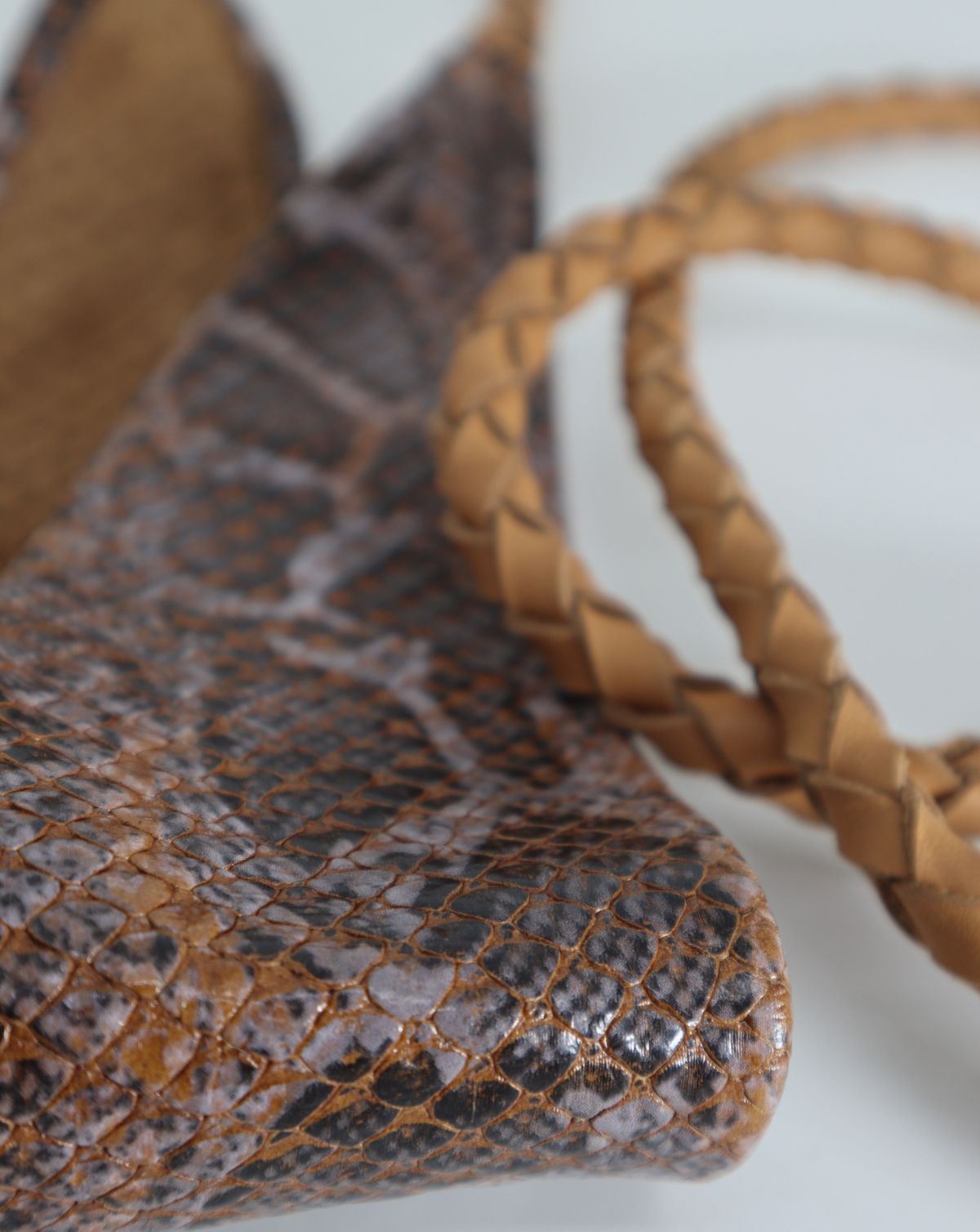 Lucky Wrap Leather Belt - Papaya Python