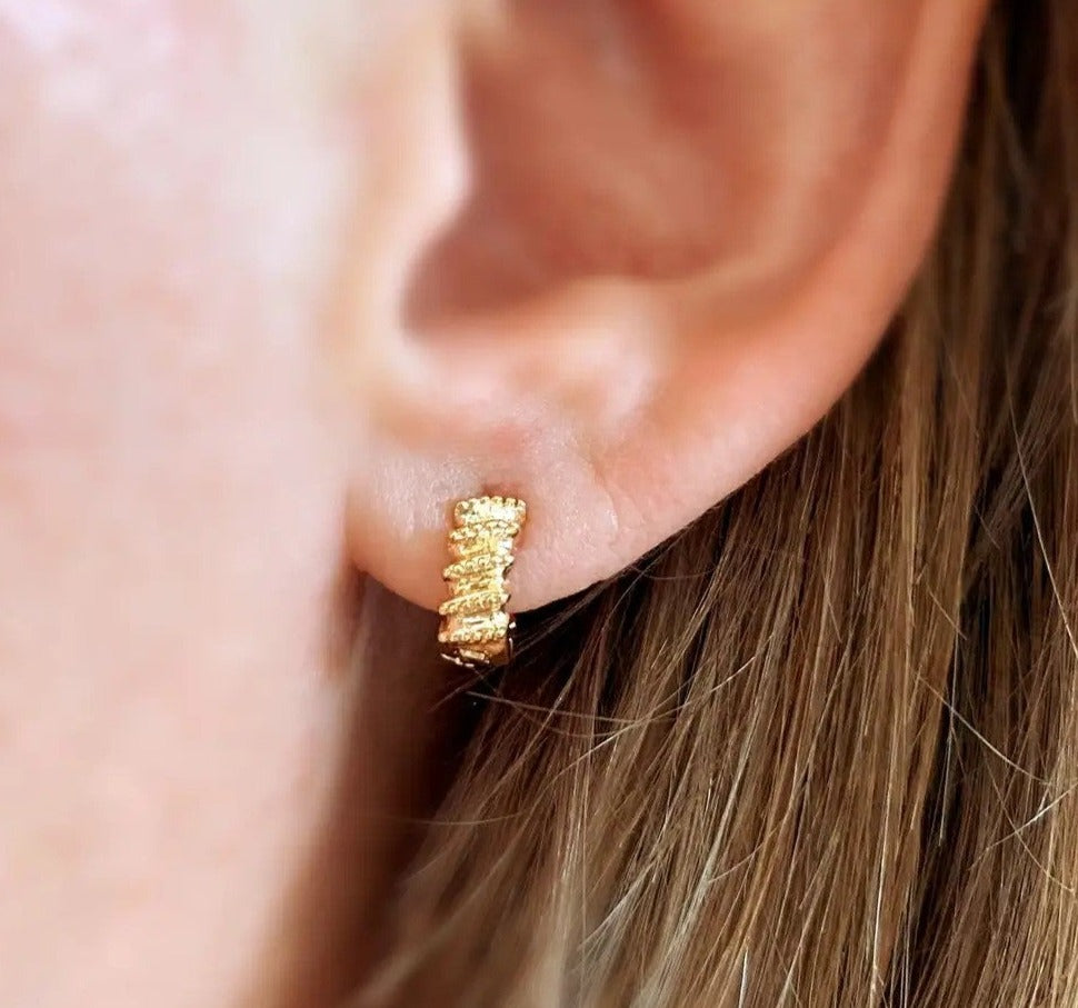 Textured Clicker Hoop Earrings - 18k Gold Filled
