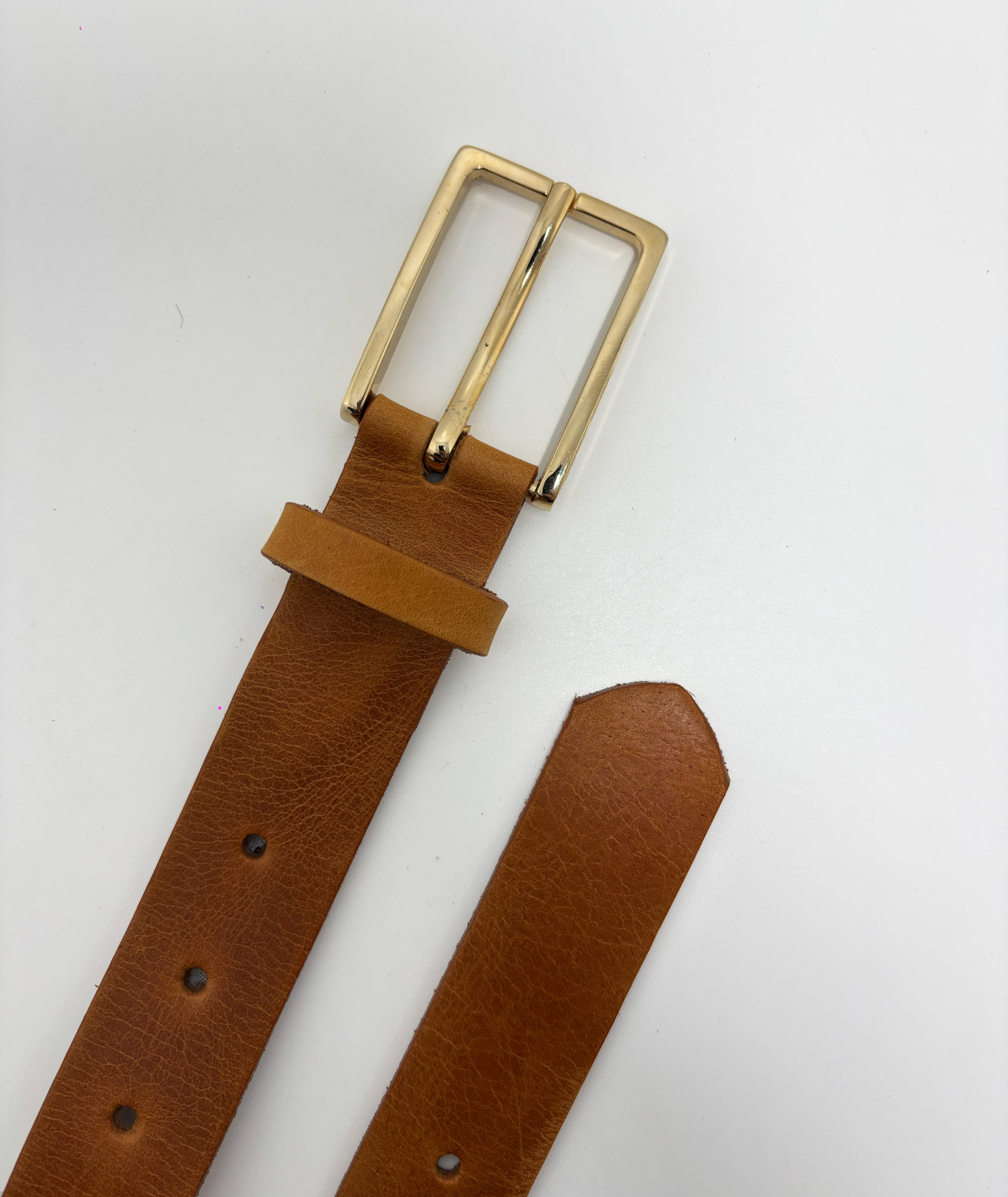Chic Horizon Leather Belt - Cognac