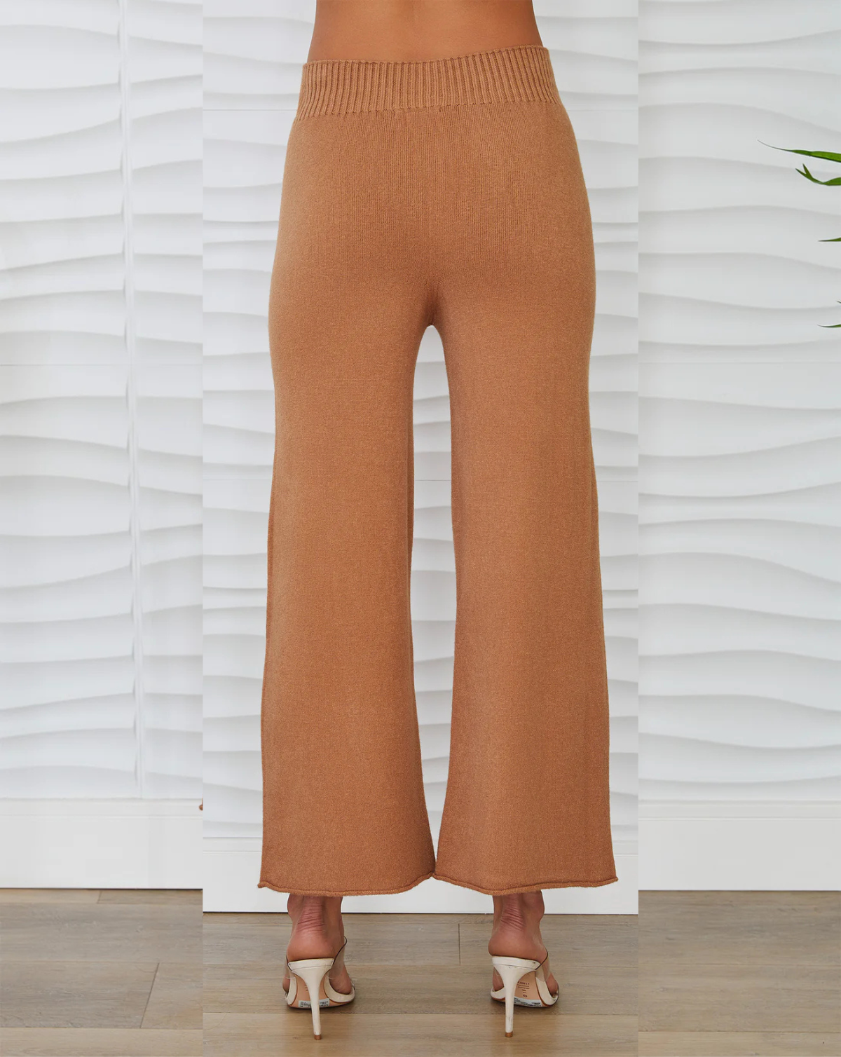 Telluride Crop Knit Flare Cozy Pant - Camel